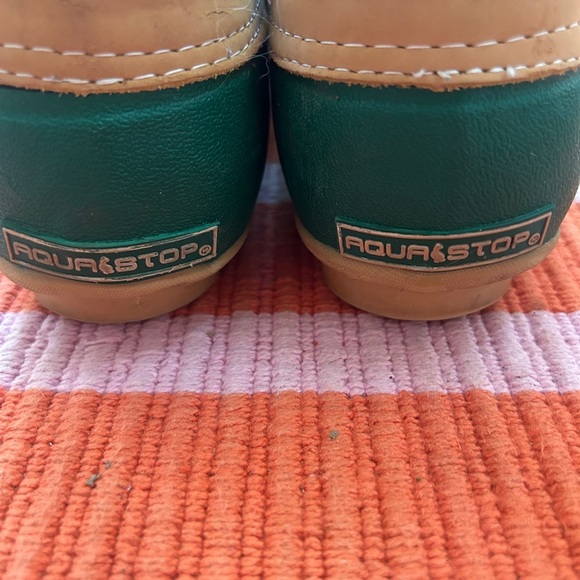 GUC Green and Tan size 8 duck shoes for rainy days, gardening. Classic - Picture 8 of 9